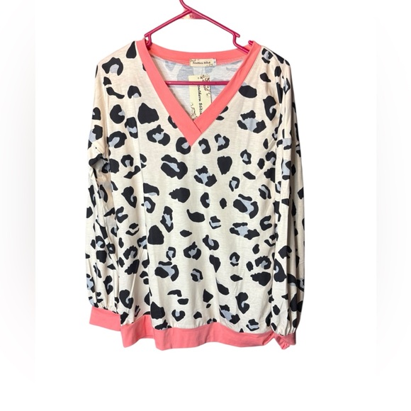 Southern Stitch Tops - Leopard Print V-Neck Top with Coral Accents